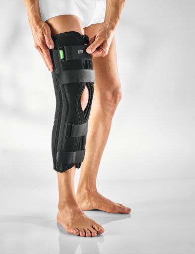 L&R Cellacare® Genucast 20° Classic knieorthese voor immobilisatie van de knie